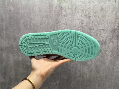 Air Jordan 1 Low "Cool Grey"