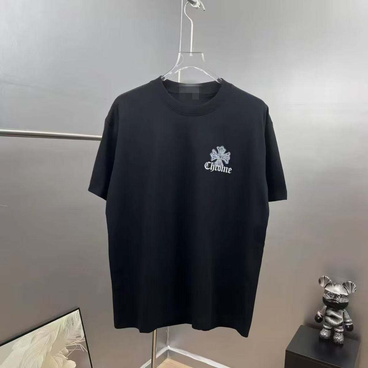 Chrome Hearts T-shirt in Black/White: Dualism in Thread