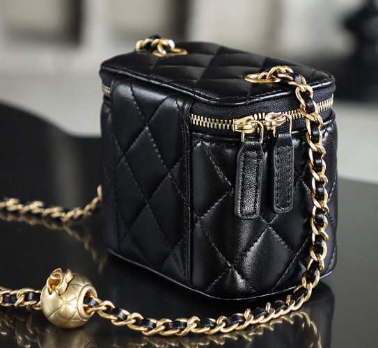 Chanel Lipstick Case in Black: Haute Couture for the Handbag