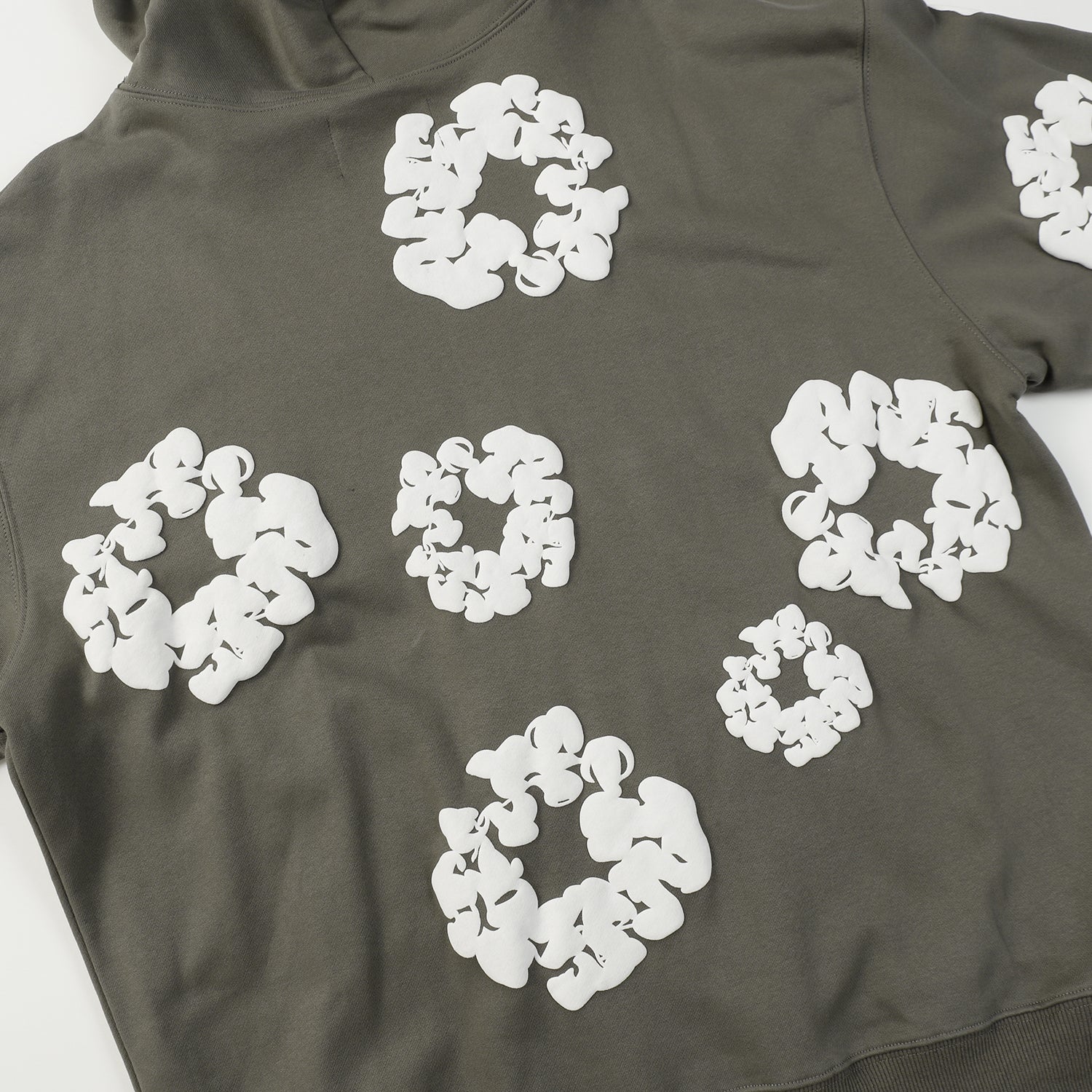 DENIM TEARS COTTON WREATH HOODIE OLIVE - Prime Reps