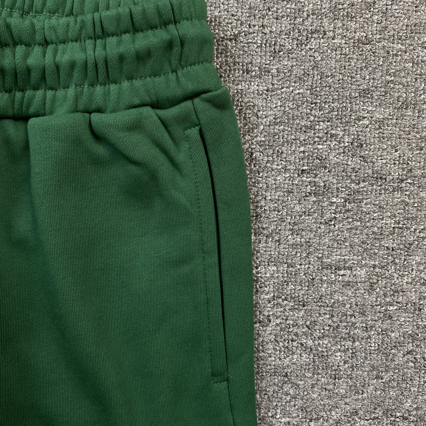 DENIM TEARS COTTON WREATH SWEATPANTS GREEN - Prime Reps