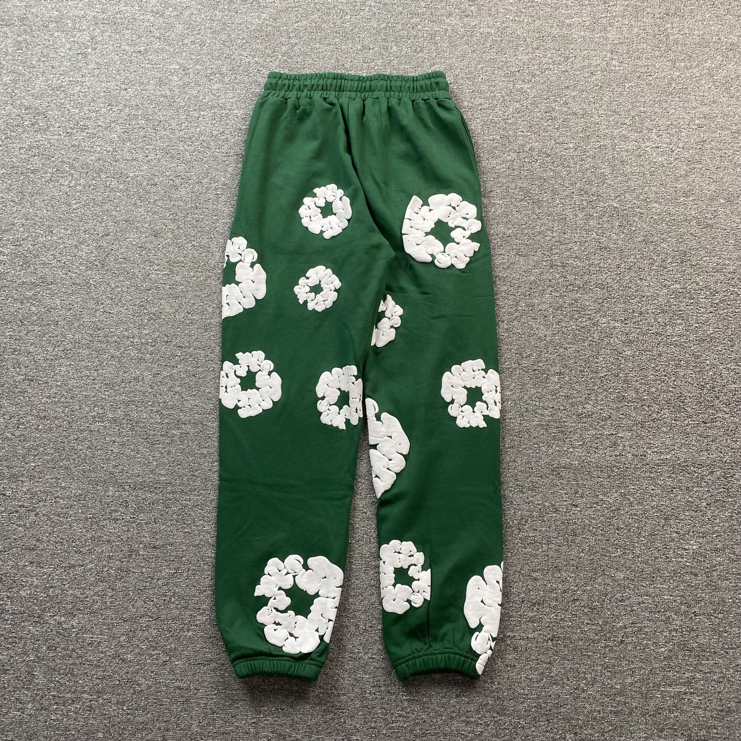 DENIM TEARS COTTON WREATH SWEATPANTS GREEN - Prime Reps
