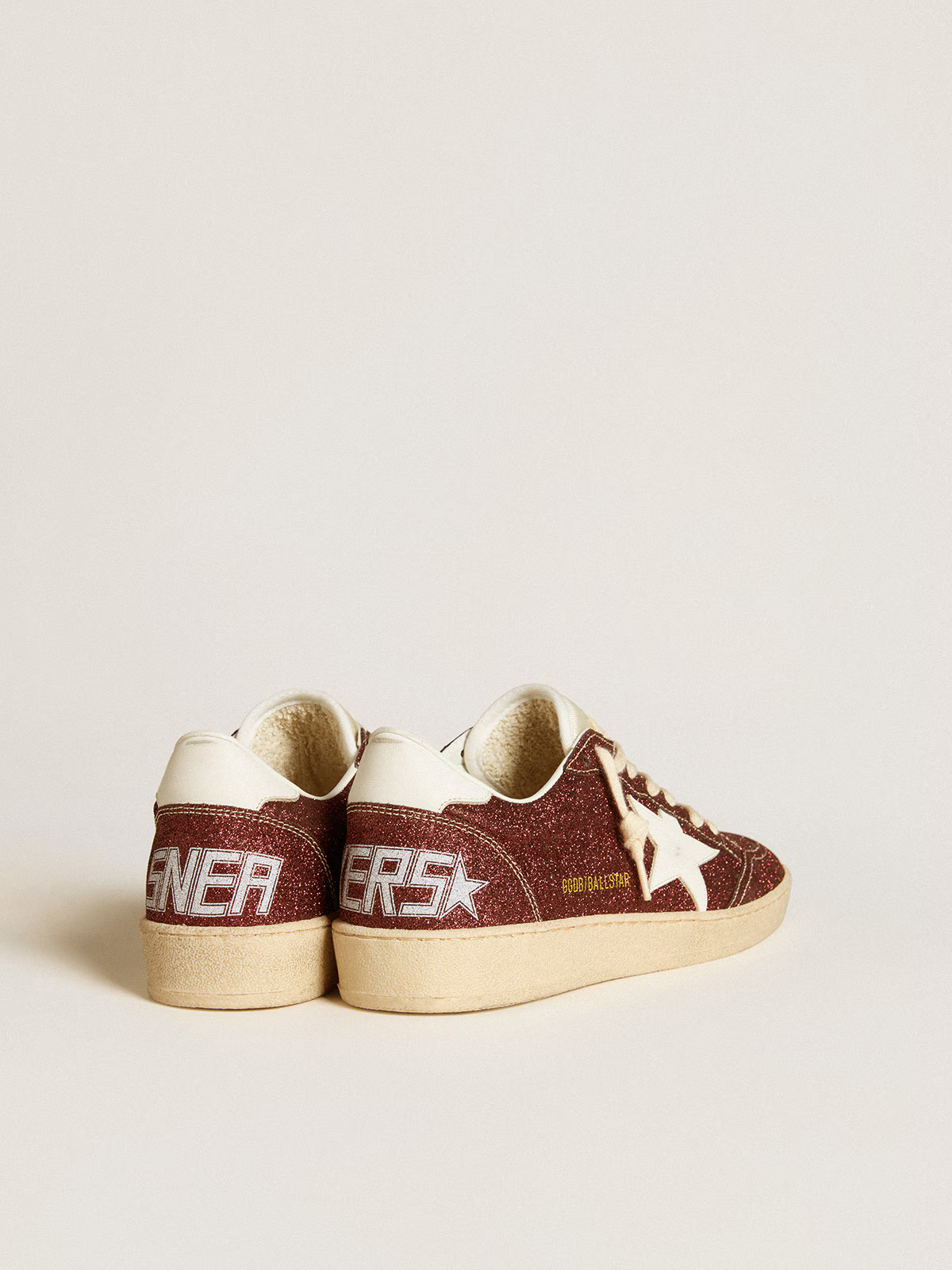 Golden Goose Ball Star – Burgundy Glitter with White Star