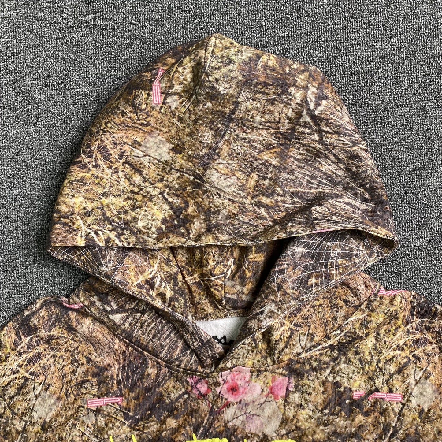 SP5DER REAL TREE OG WEB HOODIE CAMO - Prime Reps