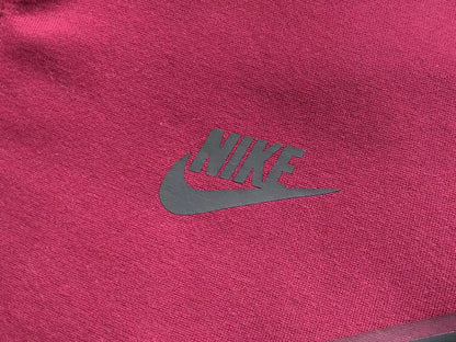 NIKE TECH FLEECE HOODIE x BURGUNDY